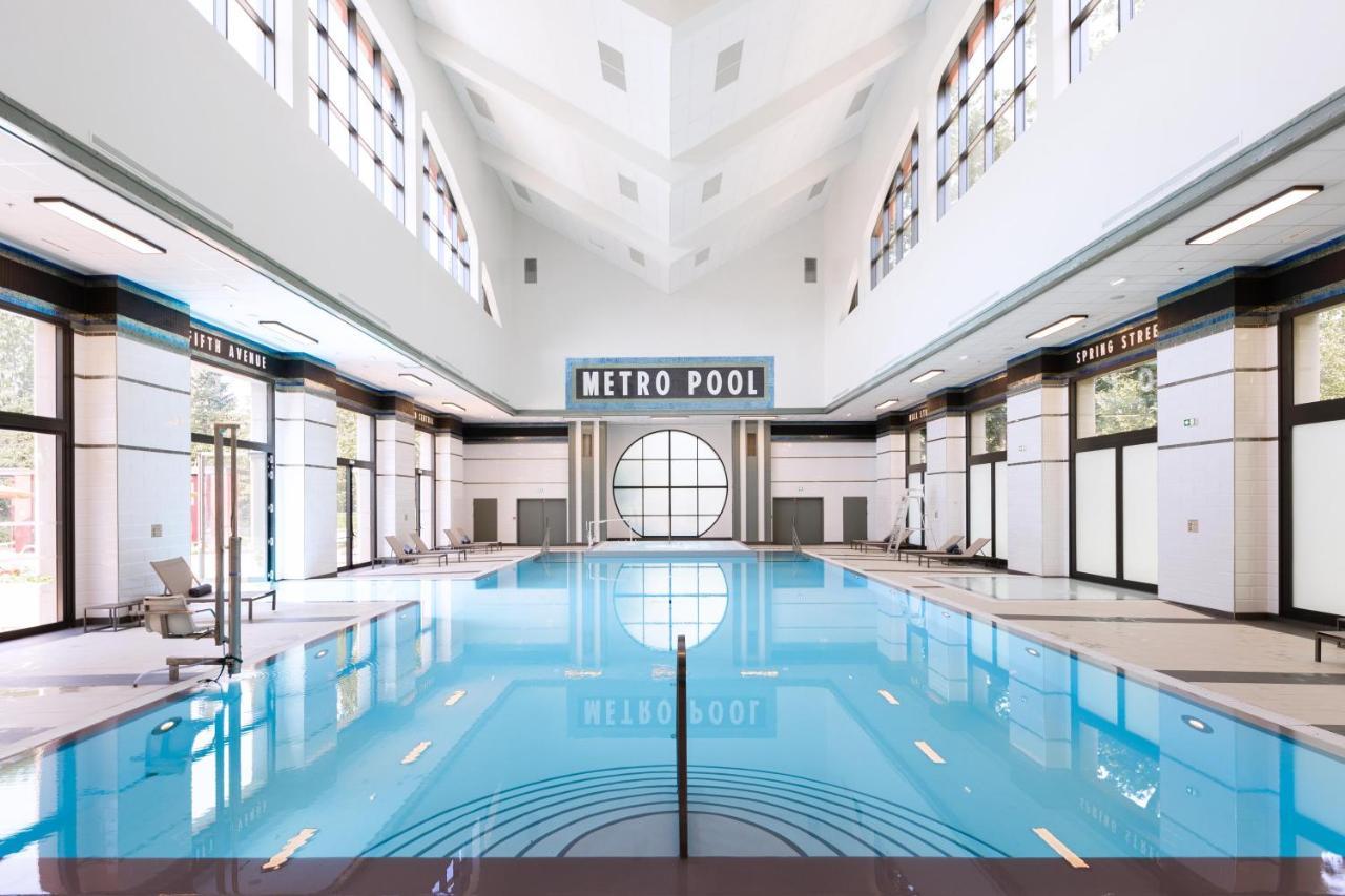 Disney Hotel New York - The Art Of Marvel Chessy  Exterior photo